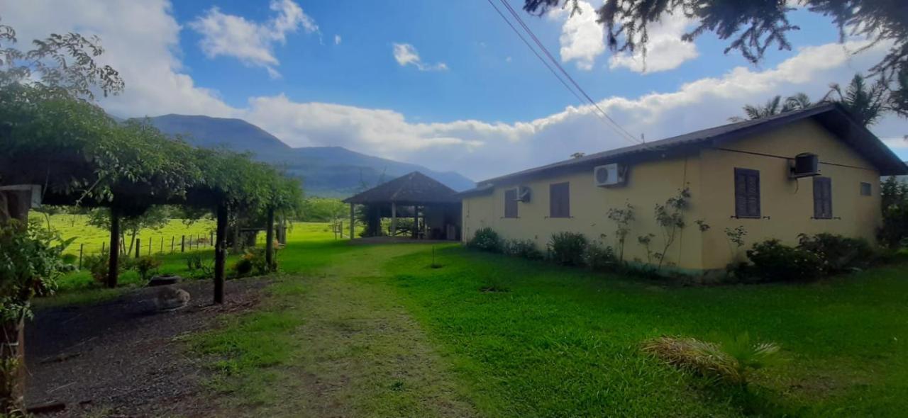 Casa de Maquiné Exterior foto